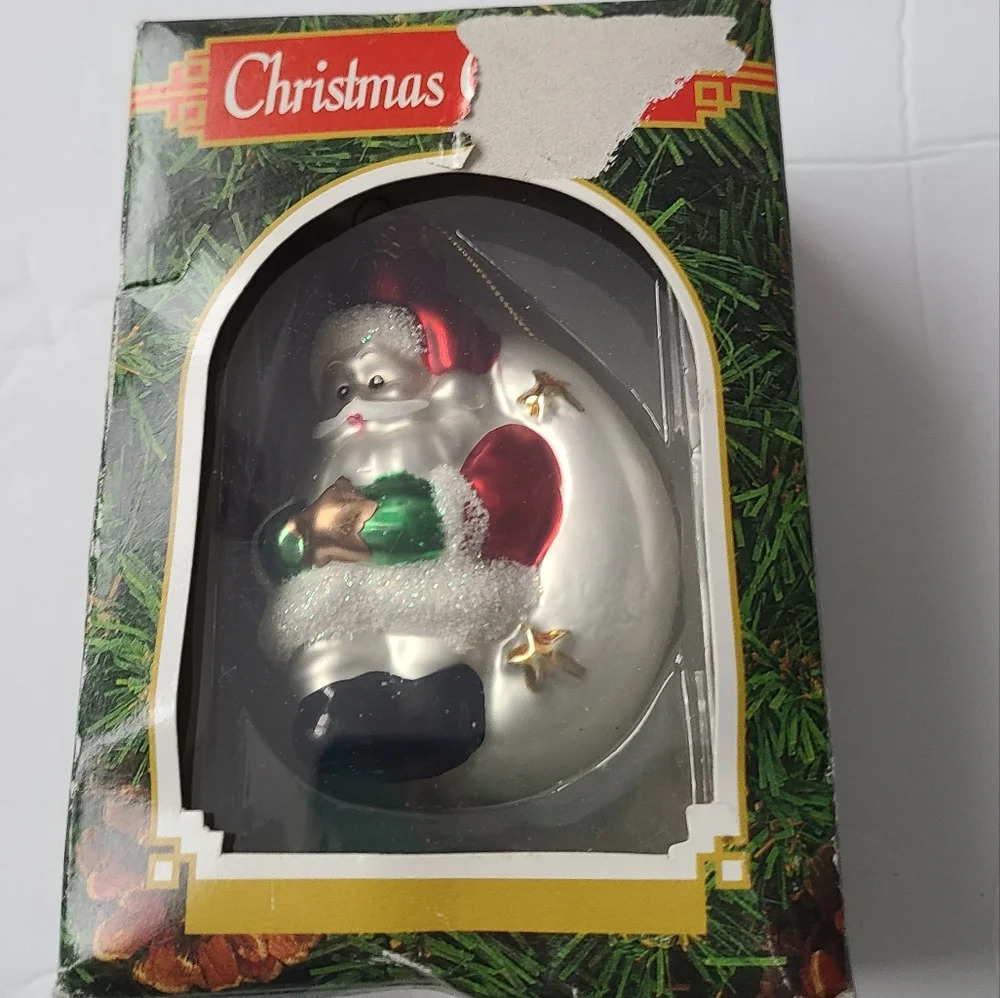 Christmas collection glass ornament